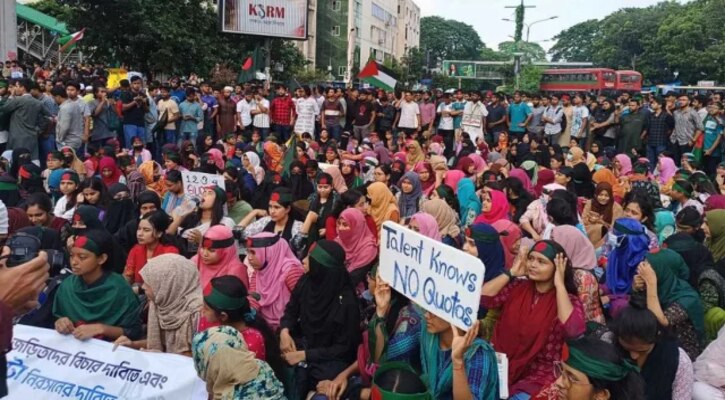 সন্ধ্যায় নতুন কর্মসূচি দেবেন কোটা আন্দোলনকারীরা